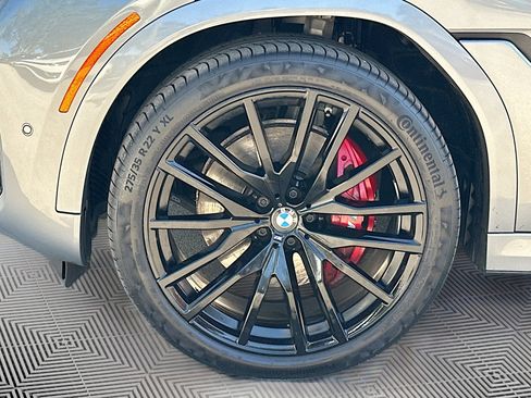 Certified 2024 BMW X6 xDrive40i w/ Executive Package image 38