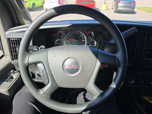 Used 2023 GMC Savana 2500 Work Van w/ Driver Convenience Package image 21
