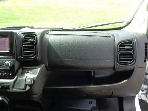 Used 2023 RAM ProMaster 2500 FWD image 19
