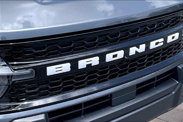 New 2026 Ford Bronco Sport Outer Banks AWD/4WD image 18