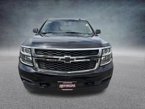 Used 2019 Chevrolet Tahoe LS AWD/4WD image 3