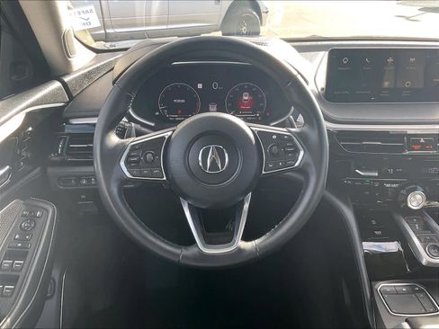 Used 2023 Acura MDX FWD w/ Technology Package image 8