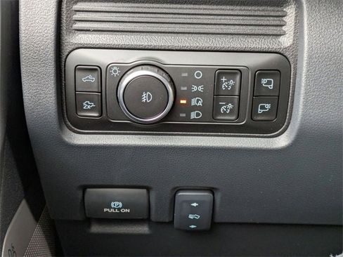 New 2026 Ford F350 Lariat w/ Black Appearance Package image 15