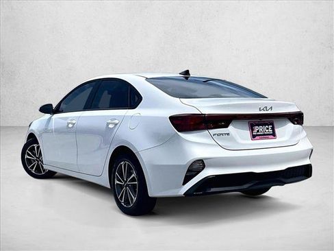 Used 2024 Kia Forte LXS FWD image 13