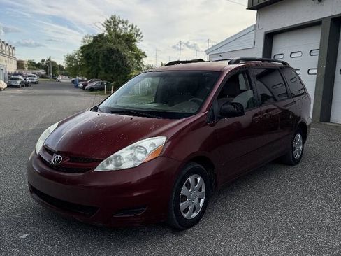 Used 2008 Toyota Sienna LE FWD image 3