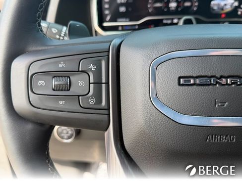 Used 2025 GMC Sierra 1500 Denali Ultimate AWD/4WD image 38