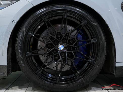Used 2022 BMW M4 Coupe w/ M Carbon Exterior Package RWD image 98