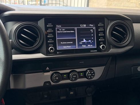Used 2022 Toyota Tacoma SR RWD image 13