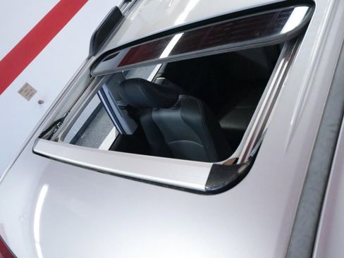 Used 2020 Toyota 4Runner SR5 Premium w/ Moonroof Package RWD image 22