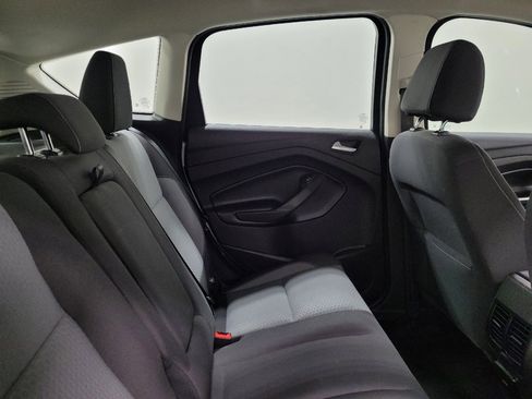 Used 2017 Ford C-MAX SE image 19