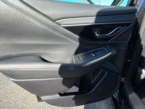 Used 2025 Subaru Legacy Limited image 14