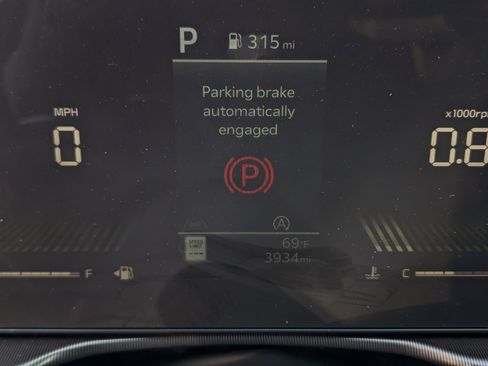 Certified 2026 Kia Sportage EX w/ EX Panorama Roof Package image 13