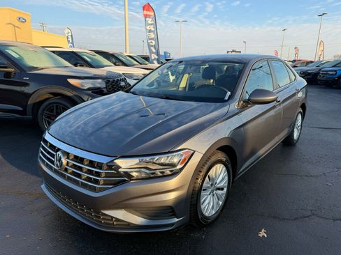 Used 2019 Volkswagen Jetta S image 23