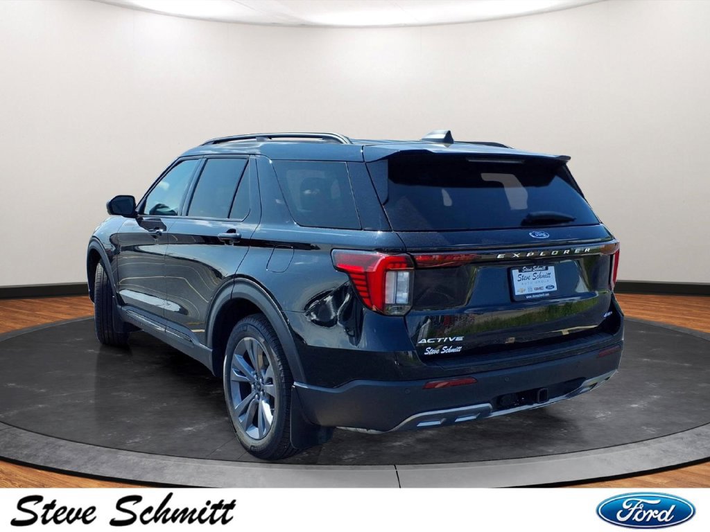New 2026 Ford Explorer Active w/ Active Comfort Package AWD/4WD image 3