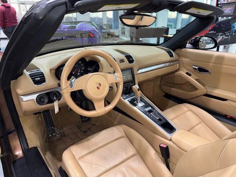 Used 2013 Porsche Boxster image 6