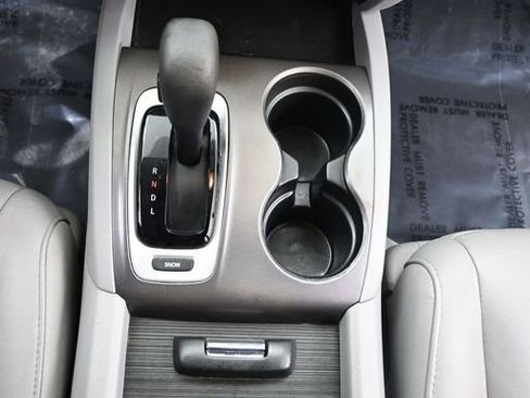 Used 2018 Honda Pilot EX-L image 17
