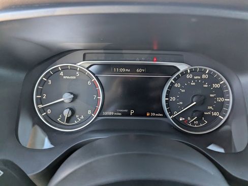 Used 2023 Nissan Rogue SV image 27