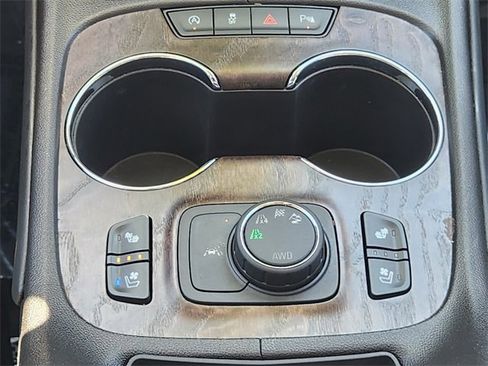 Used 2023 GMC Acadia Denali image 13