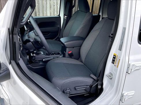 New 2025 Jeep Wrangler Sport S image 10