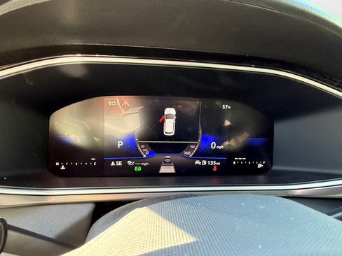 New 2026 Volkswagen Taos SE AWD/4WD image 11