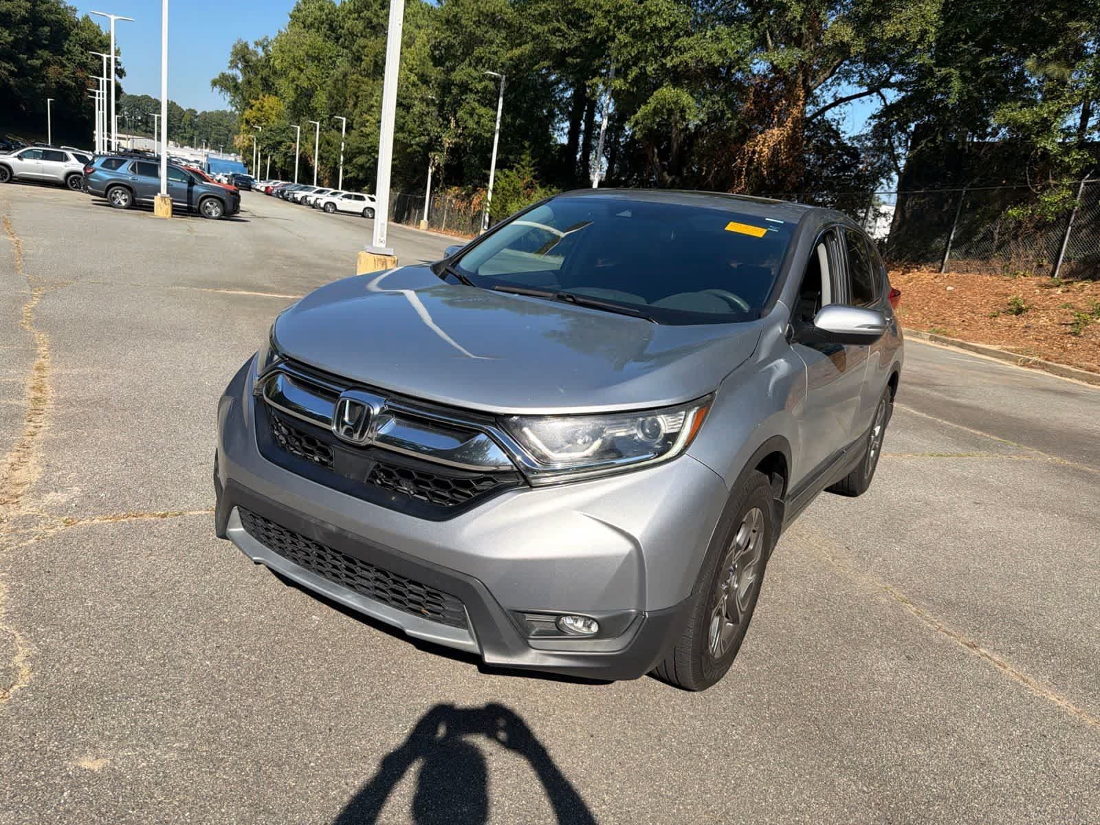 Used 2018 Honda CR-V EX image 3