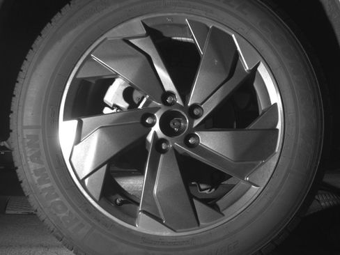 Used 2025 Nissan Rogue SV AWD/4WD image 15