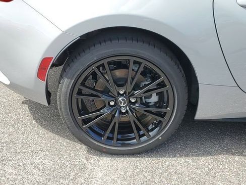 New 2026 MAZDA MX-5 Miata Club w/ Interior Package RWD image 5