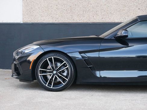 Used 2019 BMW Z4 sDrive30i image 7