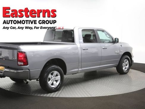 Used 2019 RAM 1500 Classic SLT AWD/4WD image 40