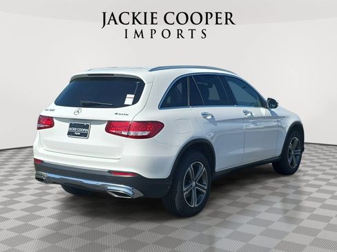 Used 2016 Mercedes-Benz GLC 300 4MATIC image 5