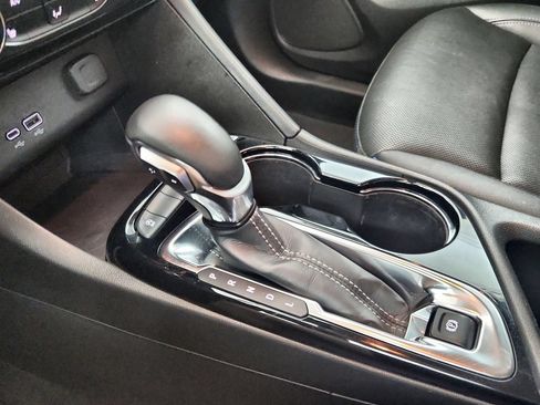 Used 2025 Buick Encore GX Sport Touring w/ Comfort Package FWD image 30