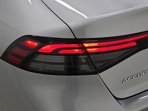 Used 2023 Honda Accord EX image 31