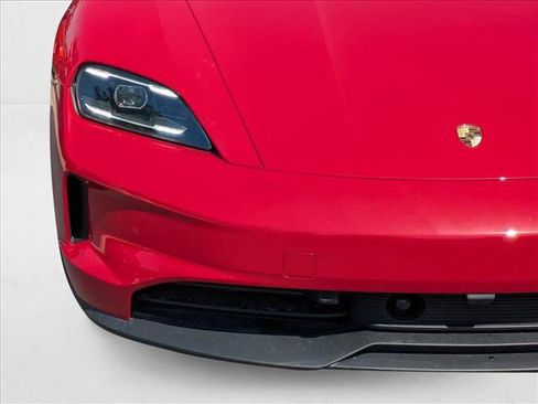 New 2025 Porsche Taycan 4S image 12