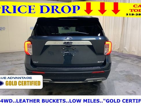 Certified 2022 Ford Explorer XLT w/ Equipment Group 202A image 5