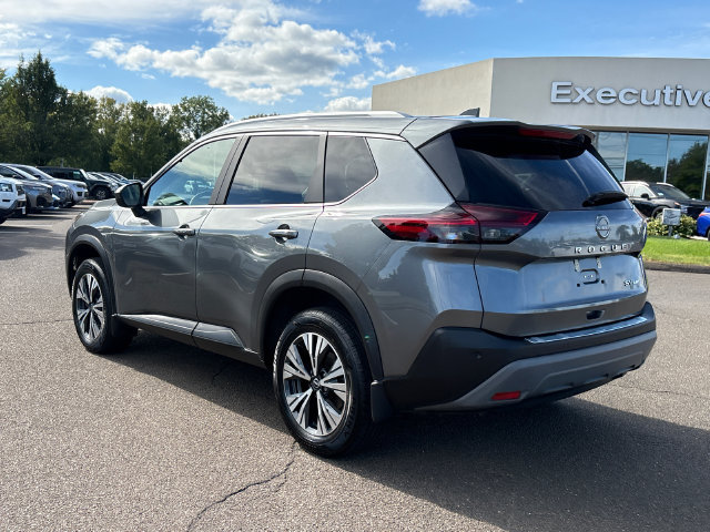 Certified 2023 Nissan Rogue SV w/ SV Premium B Package AWD/4WD image 4