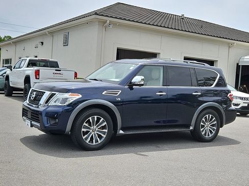 Used 2019 Nissan Armada SL w/ Premium Package RWD image 3