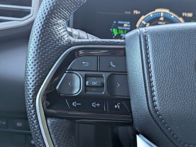 Used 2024 Toyota Tundra Platinum AWD/4WD image 23