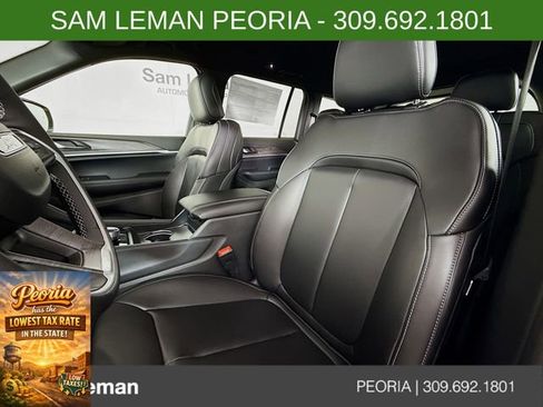 New 2025 Jeep Grand Cherokee Limited image 21