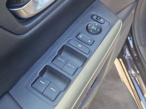 Certified 2023 Honda CR-V EX image 23