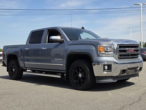 Used 2015 GMC Sierra 1500 SLT w/ SLT Crew Cab Value Package AWD/4WD image 7
