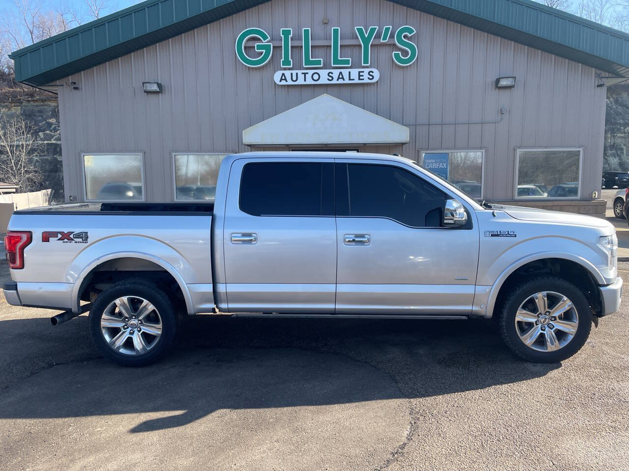 Used 2016 Ford F150 Platinum w/ Equipment Group 701A Luxury AWD/4WD image 1