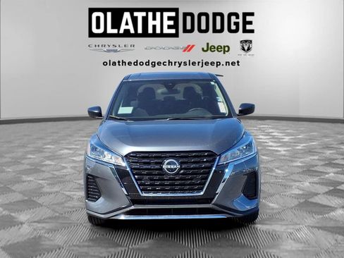 Used 2025 Nissan Kicks Play S FWD image 31