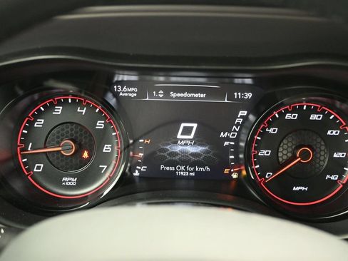 Used 2023 Dodge Charger SXT w/ Blacktop Package AWD/4WD image 12