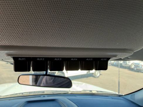 New 2026 Ford F550 4x4 Supercab Super Duty image 10