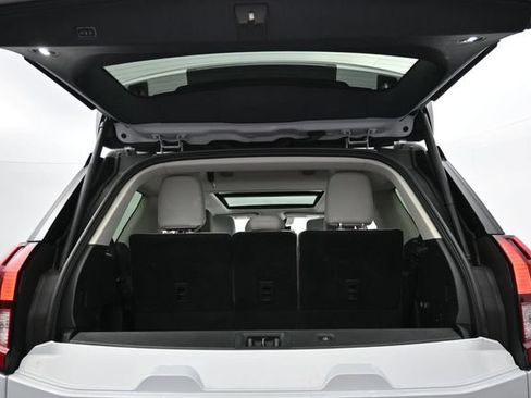 Certified 2025 Ford Expedition Active AWD/4WD image 30