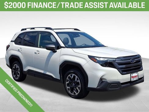 Certified 2025 Subaru Forester Premium AWD/4WD image 1