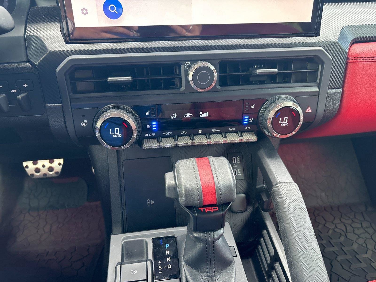 Used 2025 Toyota Tacoma TRD Pro AWD/4WD image 28