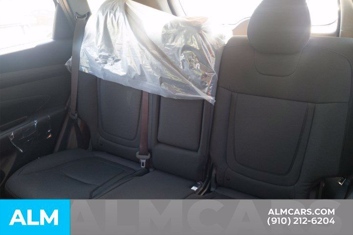 Certified 2026 Hyundai Tucson SE FWD image 16