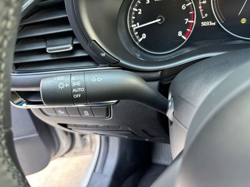 Certified 2025 MAZDA MAZDA3 s image 18