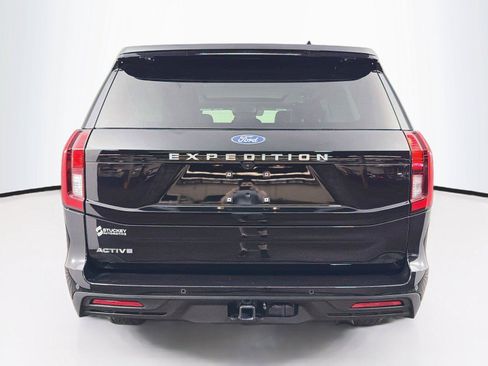 Used 2025 Ford Expedition Active AWD/4WD image 10